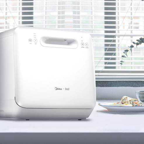 美的洗碗机3.0烘干技术，洗烘一体