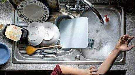 金帝洗碗机WQP8-K1拥有强力清洗功能 强效去除重油